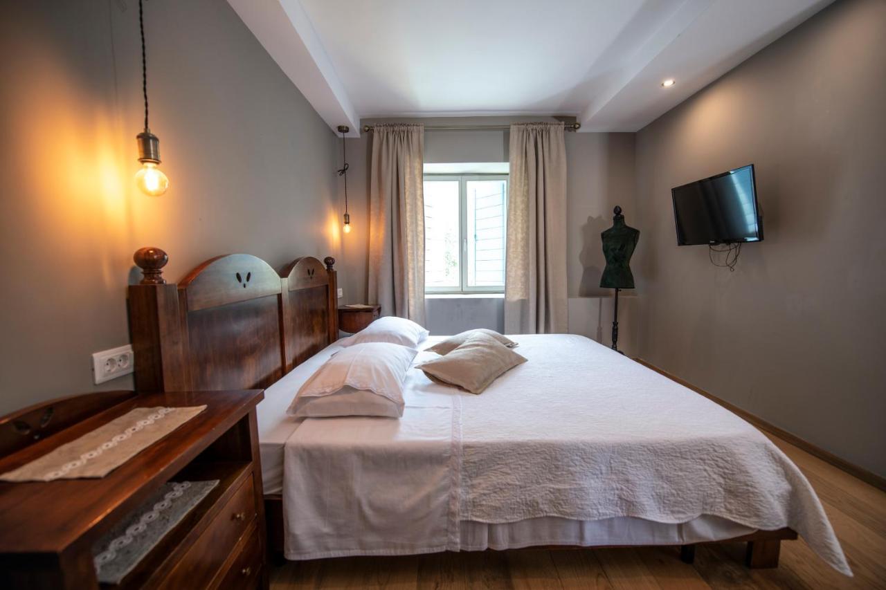 Aparthotel Lav