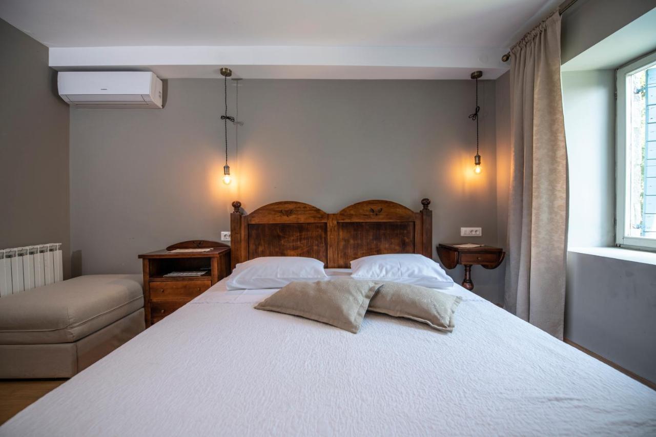 Lav Aparthotel
