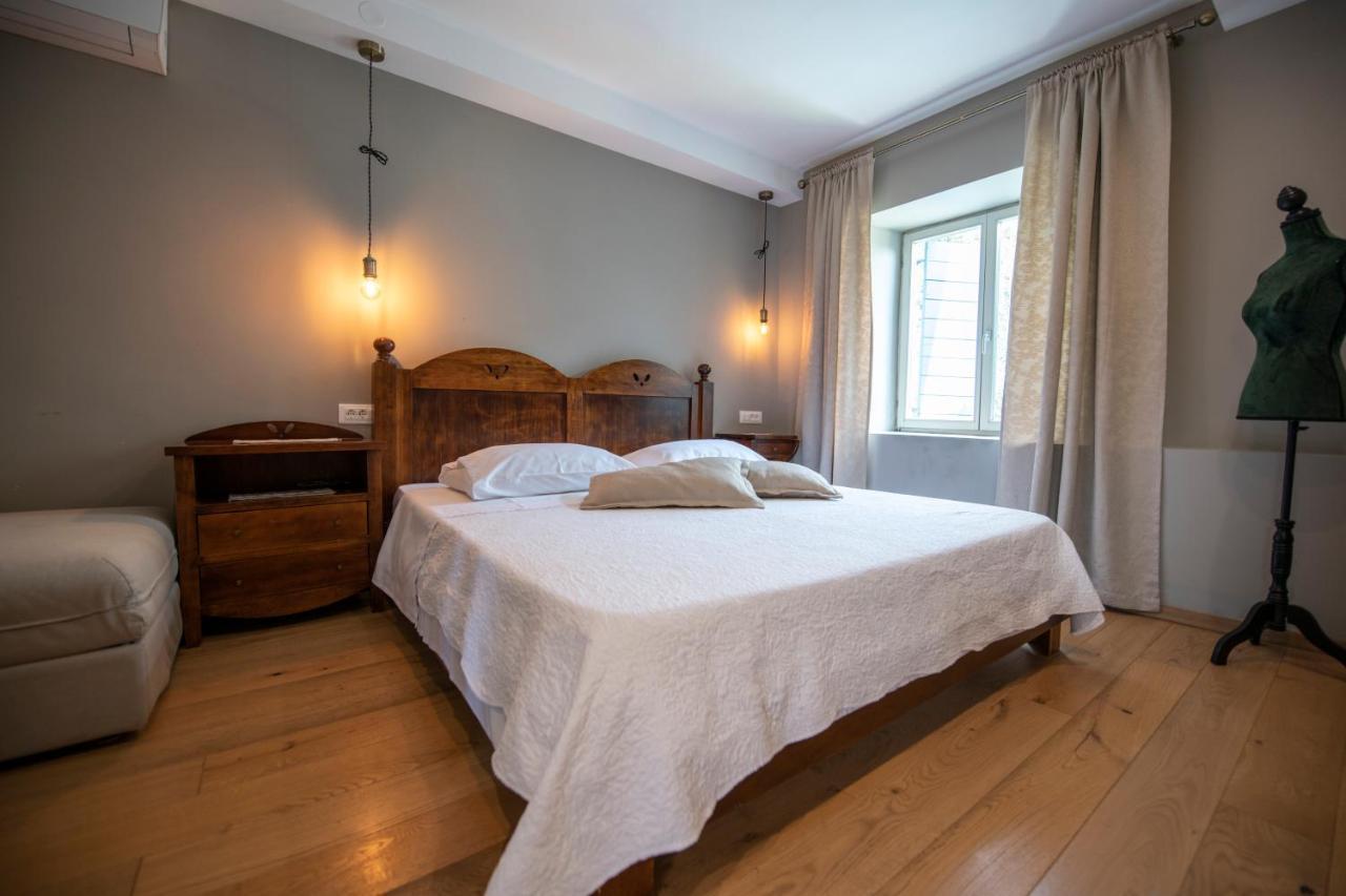 Aparthotel Lav 3*